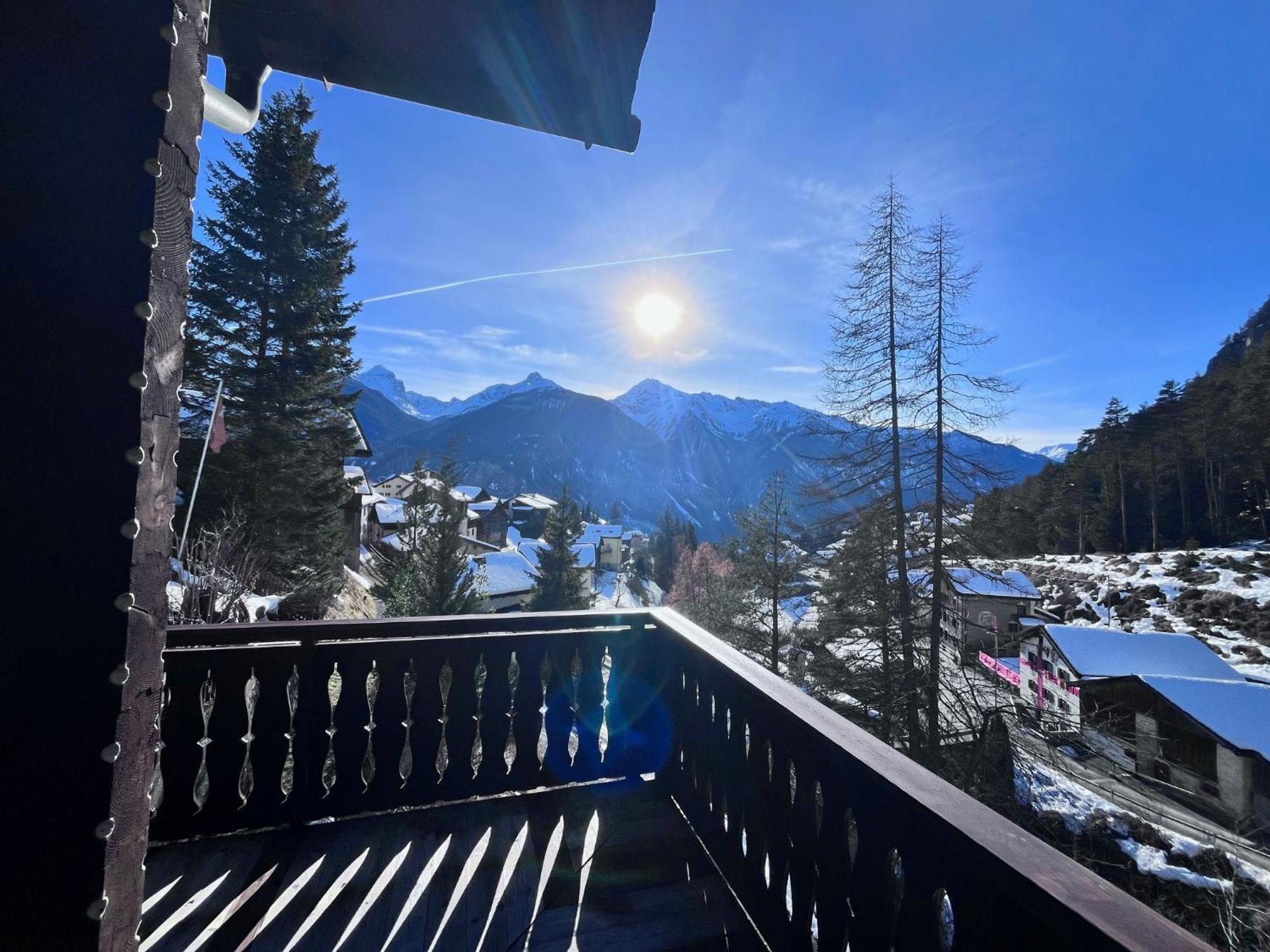 Vardaval - / Gr * Schmitten (Grisons)